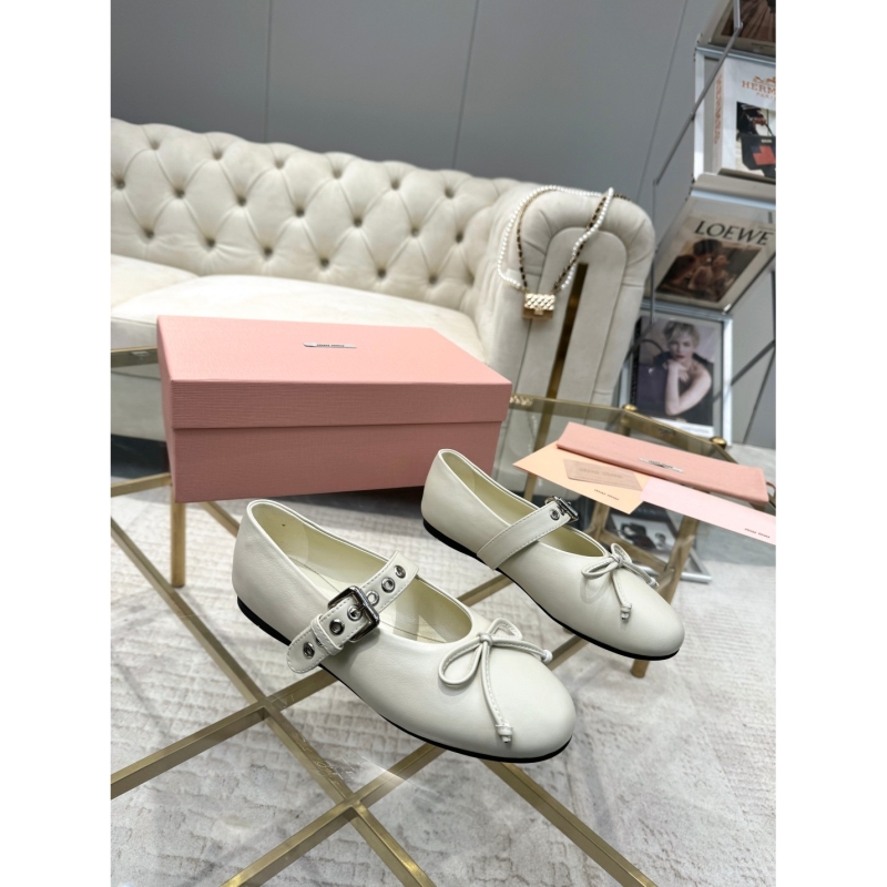 Miu Miu flat shoes